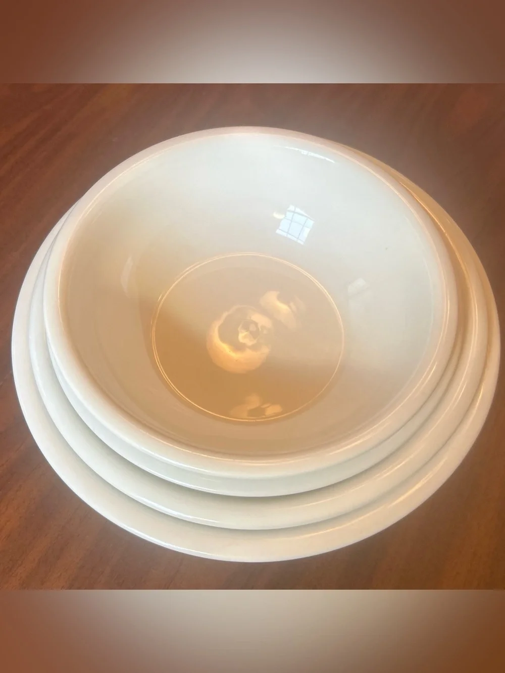 Pier 1 Imports White Farmhouse Nesting Mixing Bowls  (4)